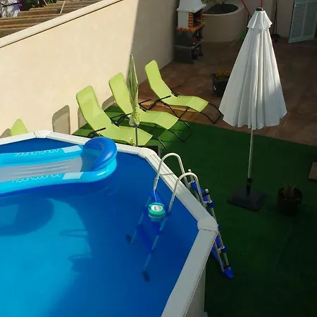 Lemon Tree House Holiday home *